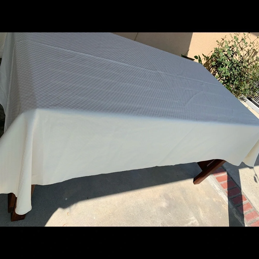 Table cloths